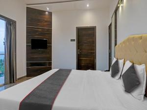 Gallery image of Super OYO Townhouse 1219 Hotel Holiday Plus in Panchgani +29 photos