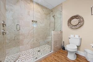 Foto dalla galleria di Beach House with PRIVATE POOL & 14 BIKES Included! a Santa Rosa Beach