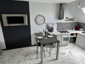 Fotografie z fotogalerie ubytování Logement studio v destinaci Quintin