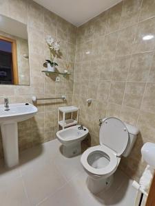 Łazienka w obiekcie Playa Levante Lux Mar
