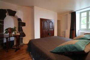 Gallery image of La maison Saluces in Salers +8 photos