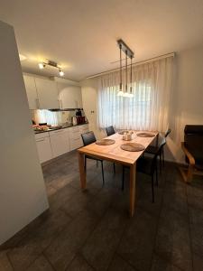 Η κουζίνα ή μικρή κουζίνα στο Grindelwald Swiss Vacances
