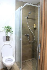 Uma casa de banho em Dobro došli u Čarne vrhove!