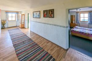 Postel nebo postele na pokoji v ubytování Private Farmhouse Escape - Ideal for up to 8 Guests