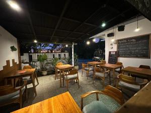 Dong Paloh Hostel的休息区
