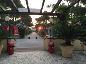 Vonkajšia záhrada v ubytovaní Villaggio Mithos