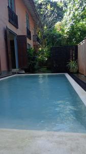 Swimming pool sa o malapit sa Hiriketiya Cove Villa