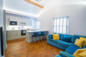 Η κουζίνα ή μικρή κουζίνα στο Hazelwick Apartment +32 φωτογραφίες