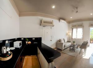 A seating area at Firebrick Boutique Residences - GARNET HOUSE