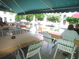 Restavracija oz. druge možnosti za prehrano v nastanitvi Hotel Post Glarnerhof
