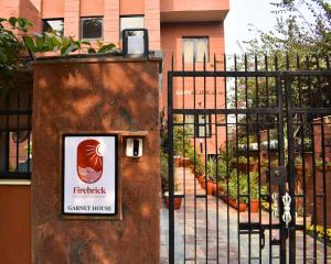 Firebrick Boutique Residences - GARNET HOUSE tanúsítványa, márkajelzése vagy díja