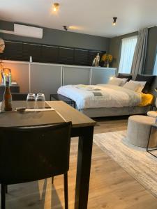 Guestsuite The Nest客房内的一张或多张床位