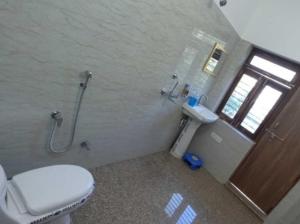 Ванна кімната в Prayas homestay