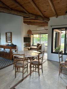 Foto de la galería de Casa entre viñas en San Rafael