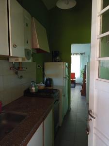 Kuchyň nebo kuchyňský kout v ubytování S.F. Alquiler Temporario, Potrero de los Funes San Luis