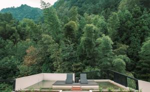 Fotografie z fotogalerie ubytování Zhangjiajie Qiquan Vacation B&B v destinaci Čang-ťia-ťie