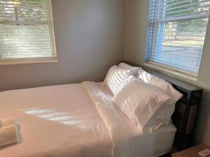 Gallery image of Madeline's Point of View in Chapin