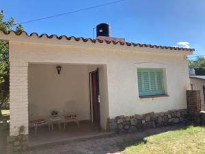 Το κτήριο όπου στεγάζεται  η παραθεριστική κατοικία +11 φωτογραφίες