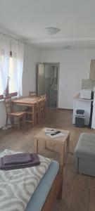 Postel nebo postele na pokoji v ubytování sara1