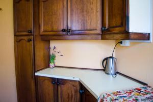 Dapur atau dapur kecil di Habitación céntrica Valparadise