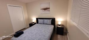 Postel nebo postele na pokoji v ubytování Home away from home - 6 bedroom fantastic bungalow