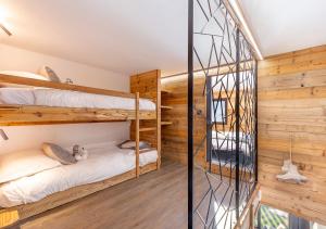 Postel nebo postele na pokoji v ubytování Val Thorens So Cocooon Silveralp 330