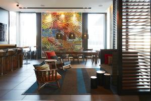 Posezení v ubytování Hôtel Alt Quartier DIX30
