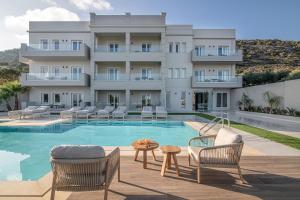 Bazén v ubytovaní Filia Luxury Suites alebo v jeho blízkosti