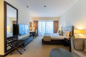 Fotografie z fotogalerie ubytování Spacious, Modern Studio in Marina Dubai v Dubaji