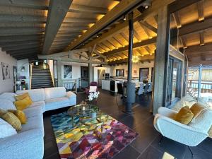 Courchevel Chalet SUMMIT 5 stars