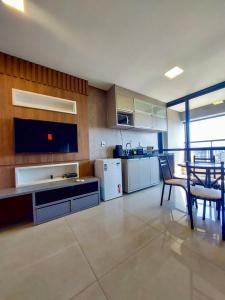 Kjøkken eller kjøkkenkrok på Estudio Alto e Aconchegante no 32º andar do Vertigo