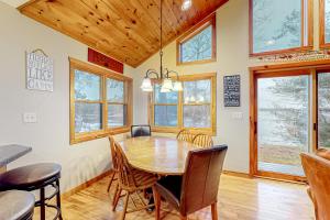 Fotografie z fotogalerie ubytování Sunset Ridge v destinaci Manitowish Waters