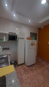 Una cocina o kitchenette en La Manquel - Casa y Yungas