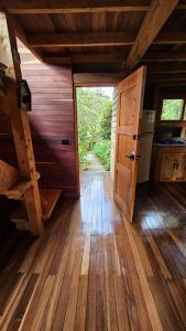 Foto dalla galleria di Beehouse Arví Cabaña a Guarne