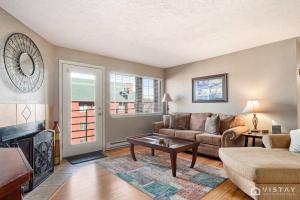 Gallery image of Giant Steps #43 W Hot Tub, Sauna, And Game Room! in Brian Head +23 photos