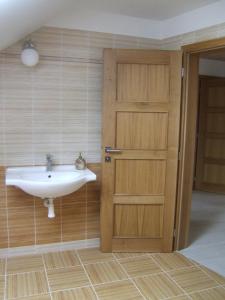Baðherbergi á Apartment Sendraž