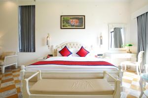 Postel nebo postele na pokoji v ubytování Spree Resort Sariska