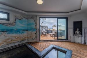 Φωτογραφία από το άλμπουμ του Dionysos σε Le Grau-dʼAgde