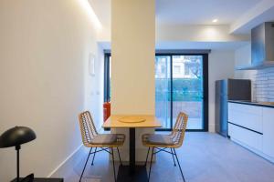 Η κουζίνα ή μικρή κουζίνα στο Apartamento Presidente 2