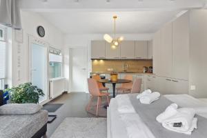 Kuchyň nebo kuchyňský kout v ubytování Gästehaus für 3 - Sauna - Terrasse - WLAN - Küche