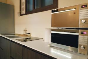 Köök või kööginurk majutusasutuses SSH Ikseon peter cat Hostel