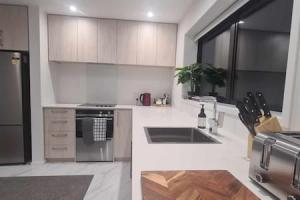 Η κουζίνα ή μικρή κουζίνα στο Lovely Central City Apartment St Asaph Street 103