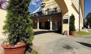 Budova, kde se hotel nachází