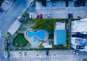 an overhead view of a park with a blue sign at Vacation Homes in Santiago de los Caballeros