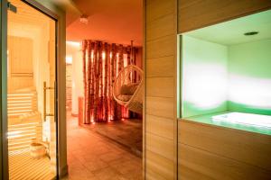 Koupelna v ubytování Hotel Gries + 24 fotografií