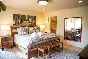 מיטה או מיטות בחדר ב-The Dahl House Of Sedona