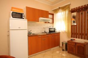 Kuchyň nebo kuchyňský kout v ubytování Apartments by the sea Kraj, Pasman - 3460