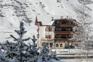 Hotel Jagdhof Bed & Breakfast om vinteren