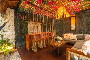Posezení v ubytování Luz de Luna Tulum Villa II + 37 fotografií