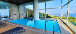 Hồ bơi trong/gần Rbk° Depto Espectacular vista despejada al mar